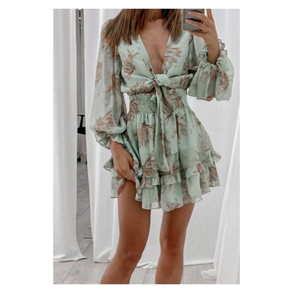 Green floral long sleeve chiffon v-neck smock waist a-line ruffle mini dress - Picture 2 of 5